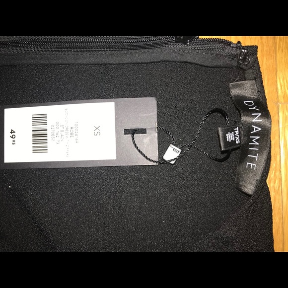 Dynamite black dress with zipper details - Picture 2 of 2